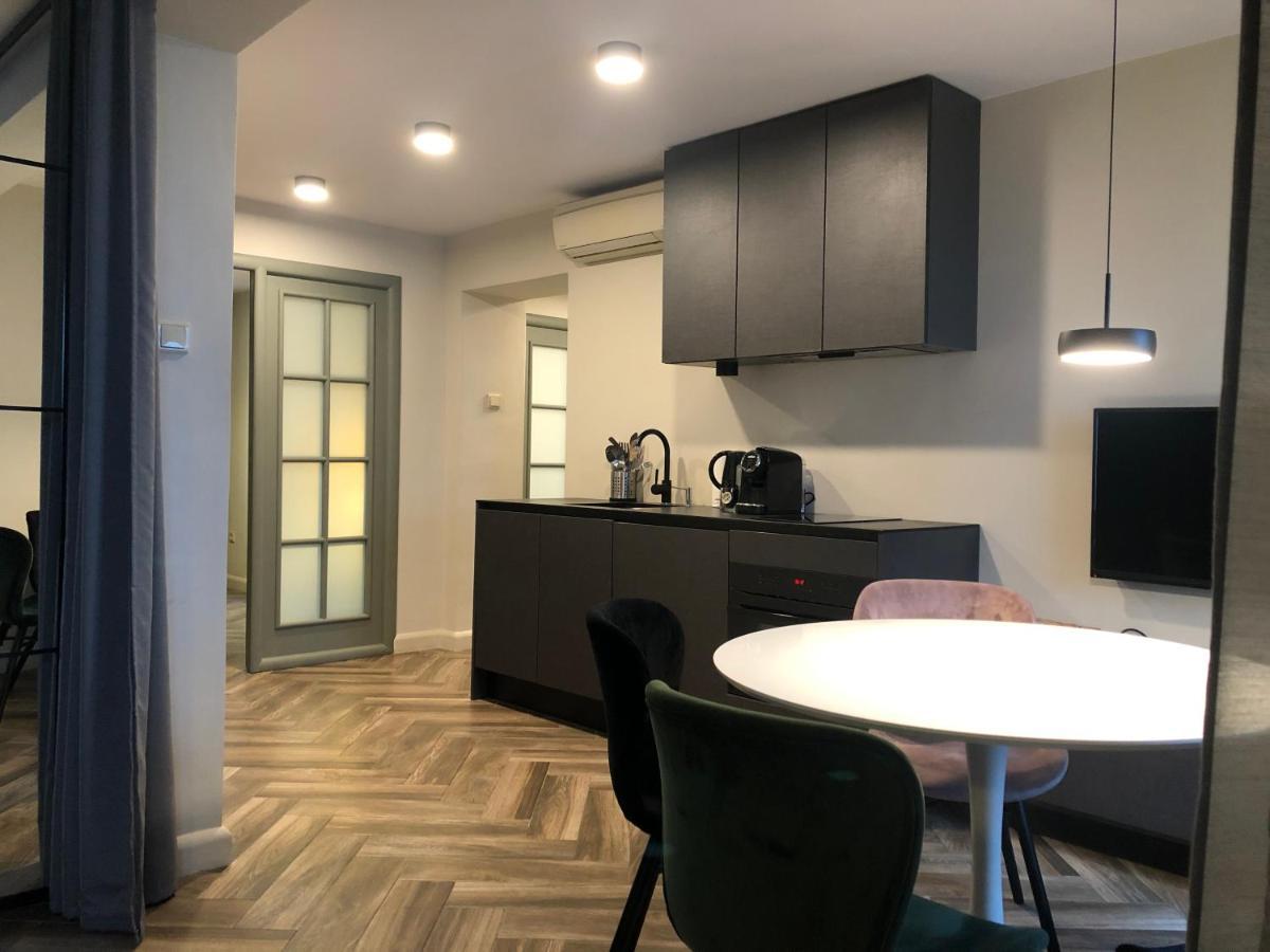 Arte-Locum Apartamenty Przy Rynku Wroclaw Bagian luar foto