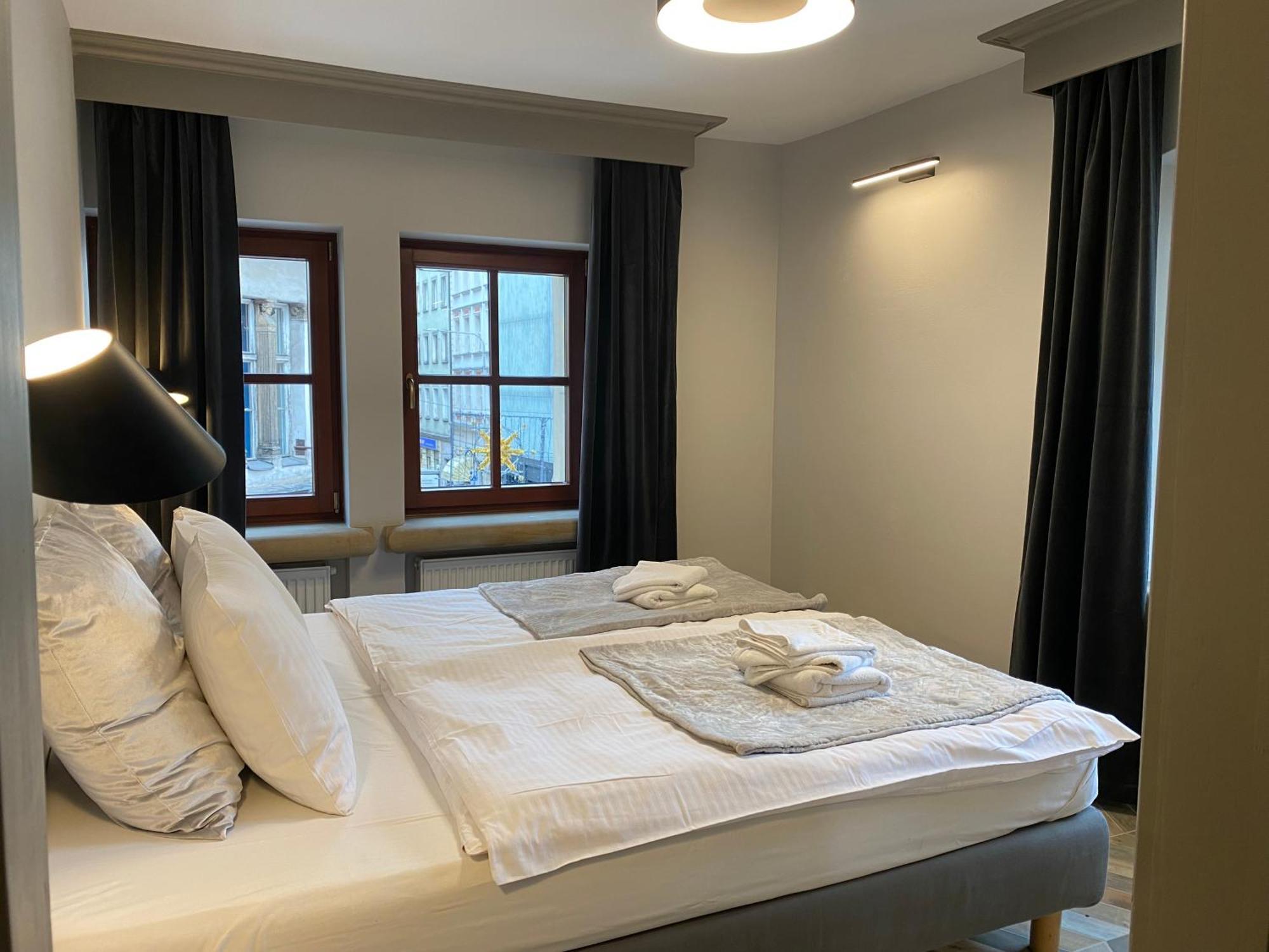 Arte-Locum Apartamenty Przy Rynku Wroclaw Bagian luar foto