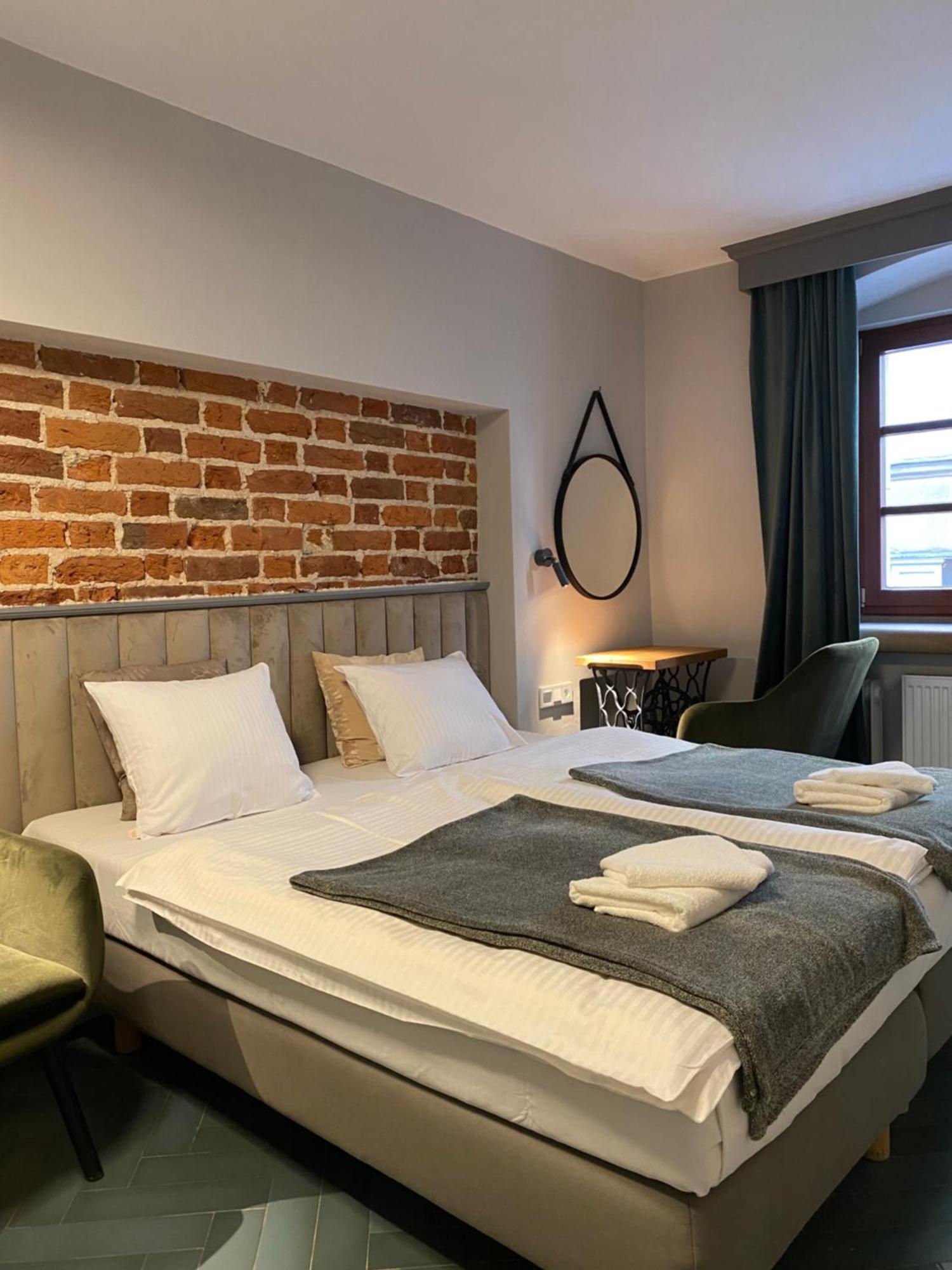 Arte-Locum Apartamenty Przy Rynku Wroclaw Bagian luar foto