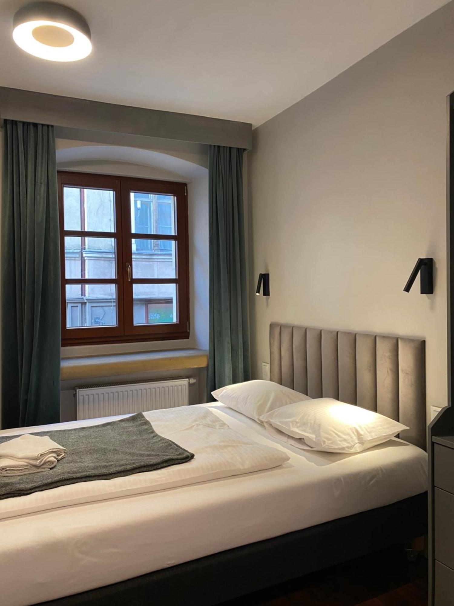 Arte-Locum Apartamenty Przy Rynku Wroclaw Bagian luar foto
