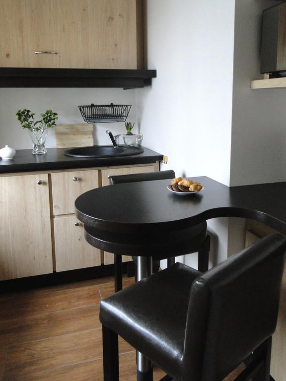 Arte-Locum Apartamenty Przy Rynku Wroclaw Ruang foto
